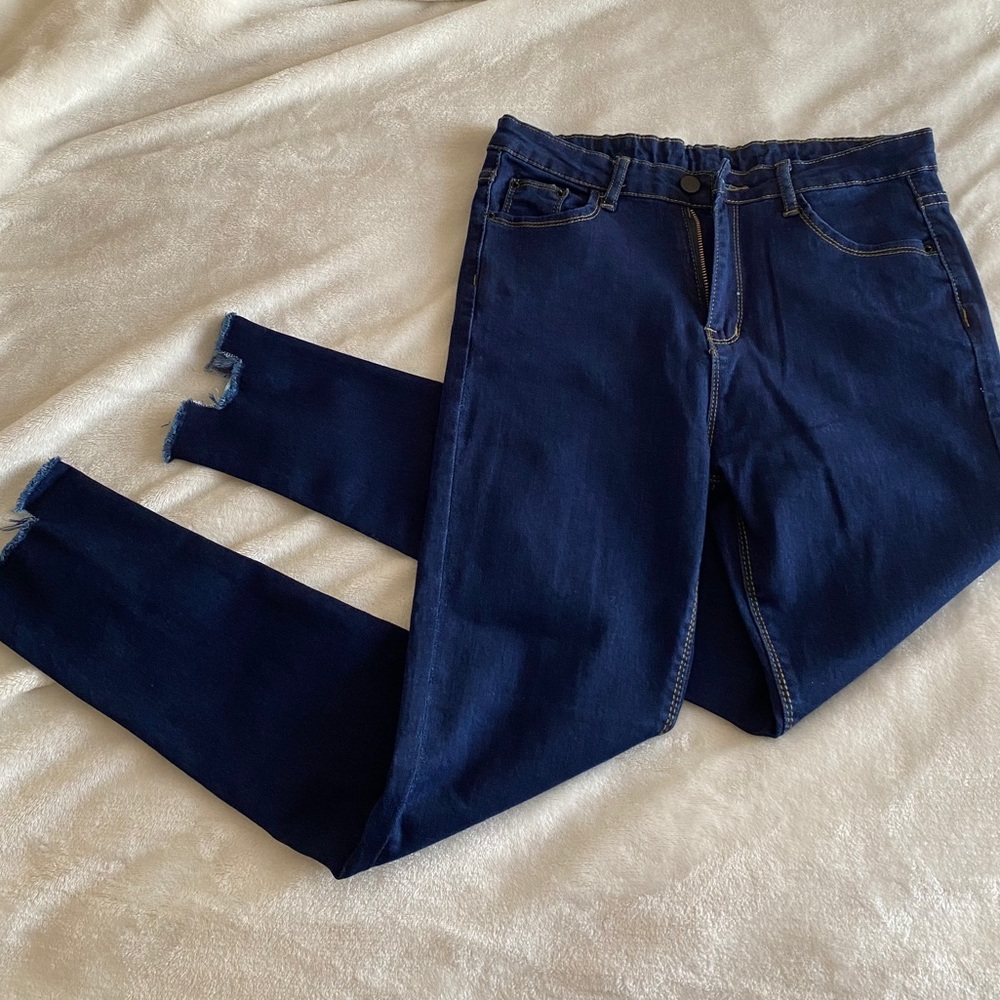 NEW SKINNY JEANS